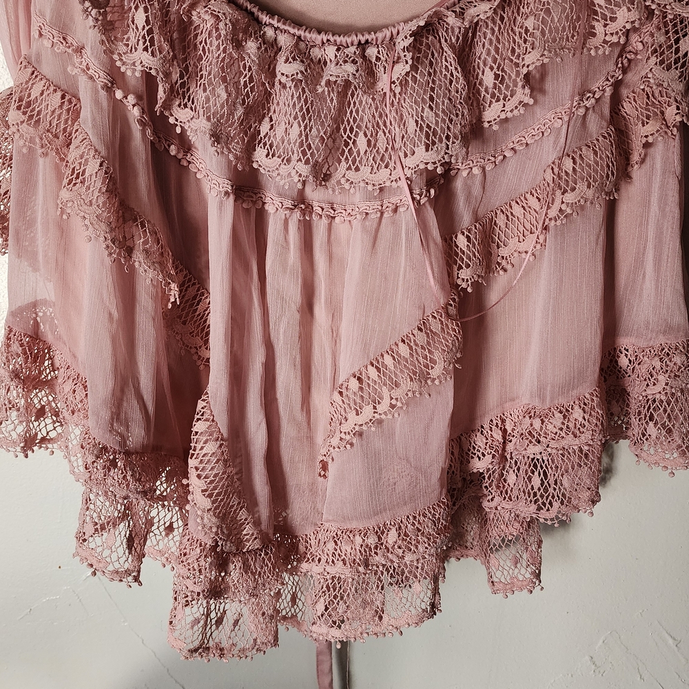 Women’s Pink Lace-Trim Midi Dress - Picture 7 of 7